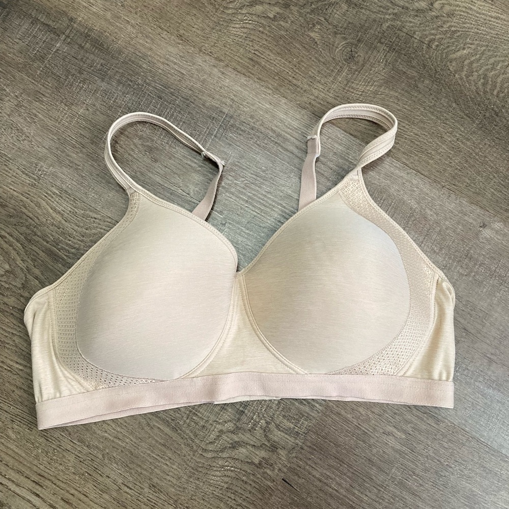 Hanes Wireless Beige T Shirt Bra Comfort Size Xl